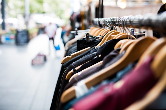 store-img